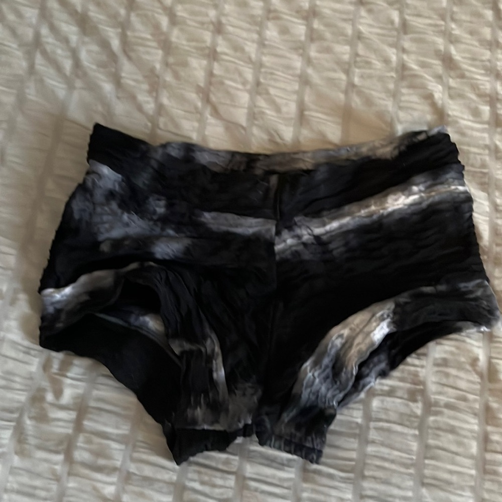 Booty by Brabants original tie dye boy short